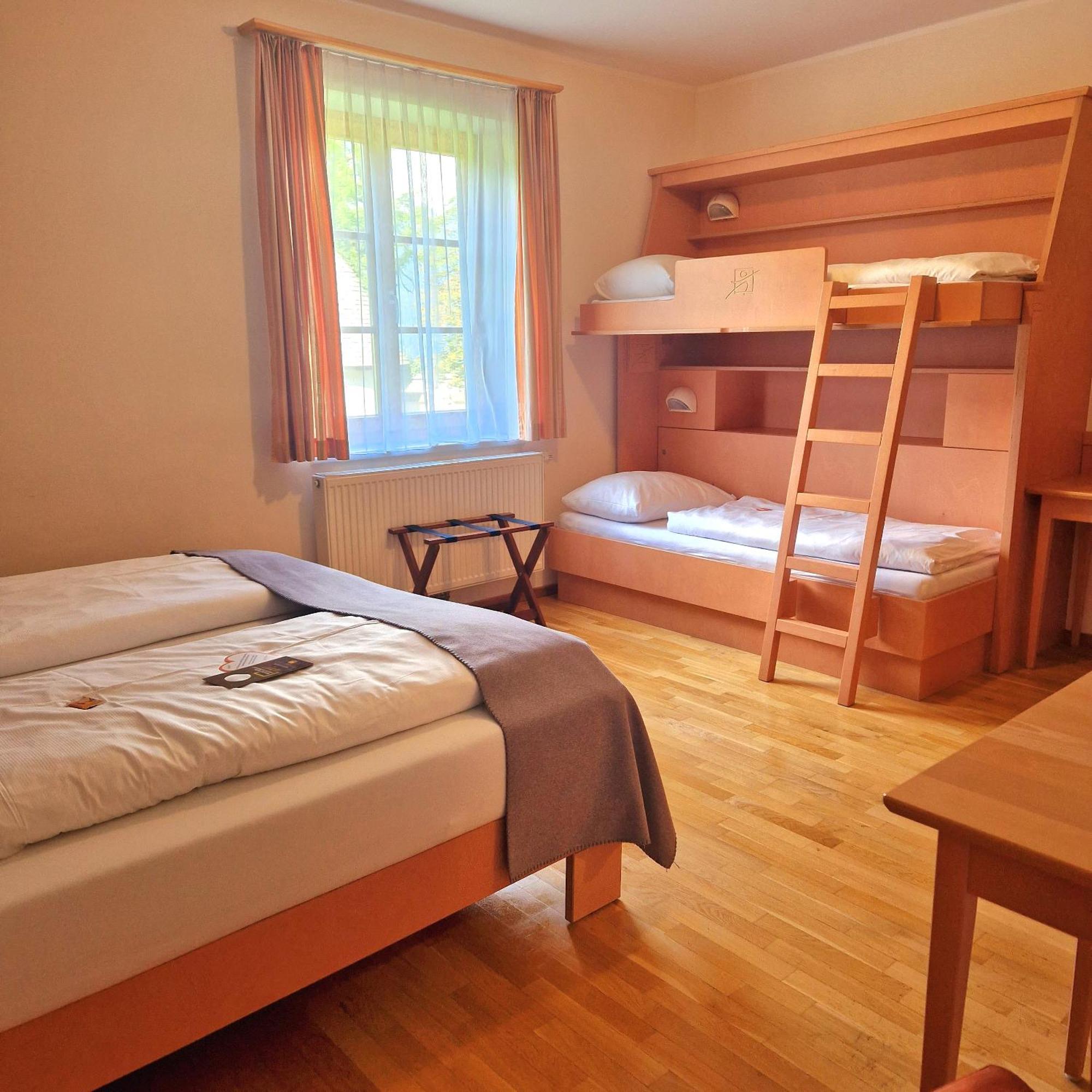Jufa Hotel Schloss Roethelstein أدمونت المظهر الخارجي الصورة