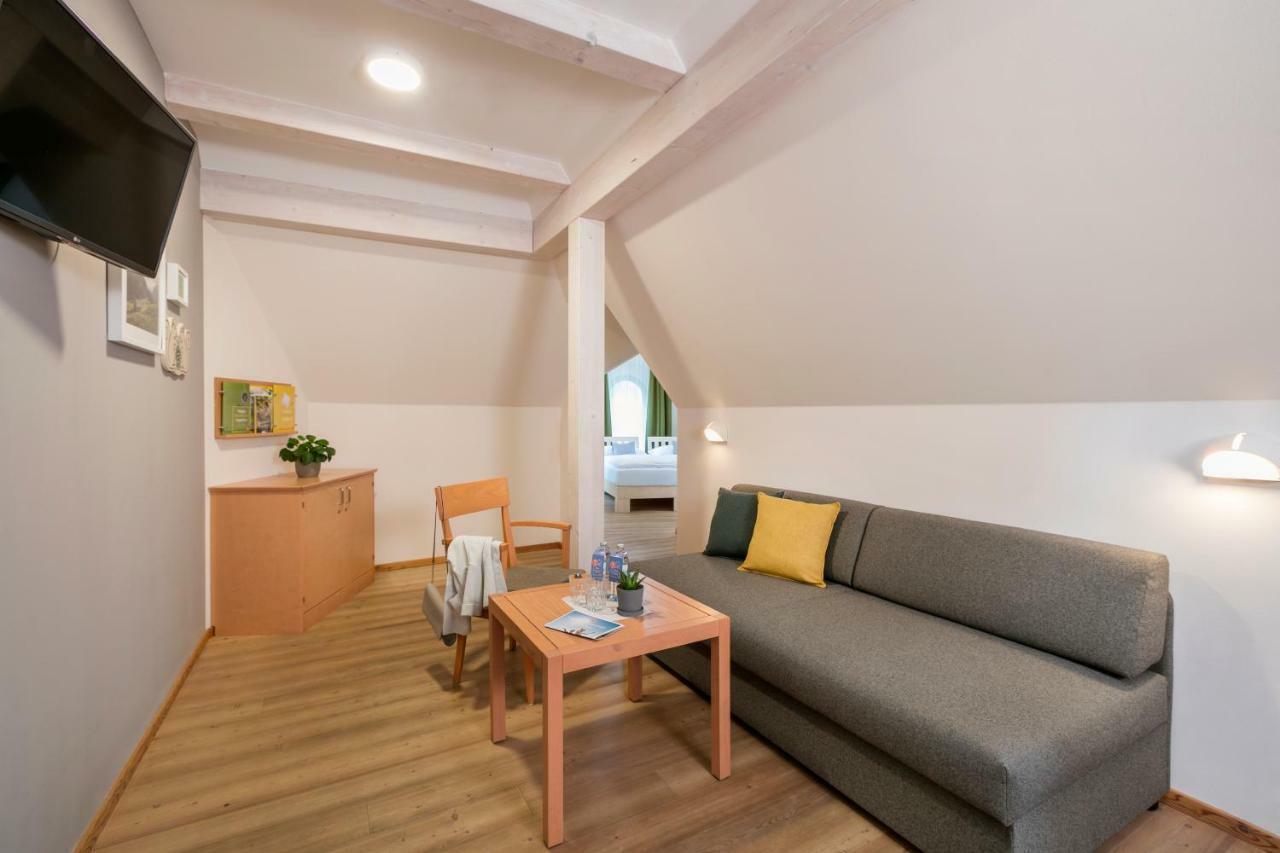 Jufa Hotel Schloss Roethelstein أدمونت المظهر الخارجي الصورة