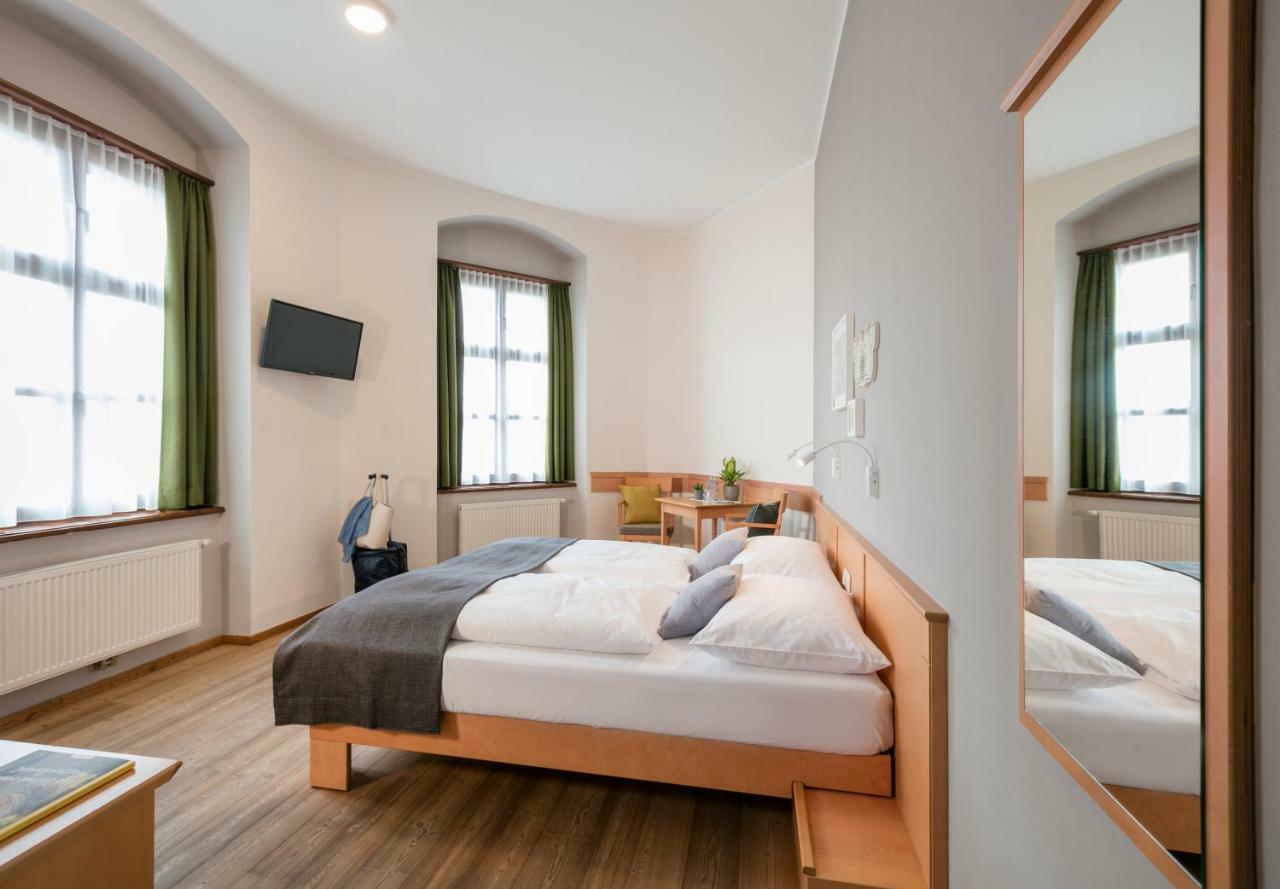 Jufa Hotel Schloss Roethelstein أدمونت المظهر الخارجي الصورة