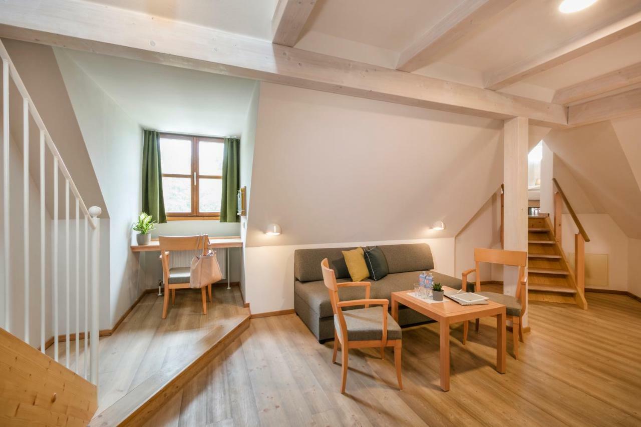 Jufa Hotel Schloss Roethelstein أدمونت المظهر الخارجي الصورة