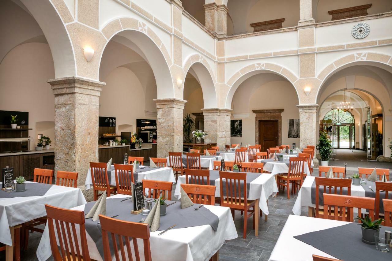 Jufa Hotel Schloss Roethelstein أدمونت المظهر الخارجي الصورة